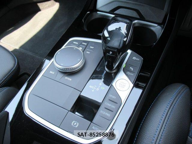 Bmw 1 SERIES 2021-06 8364898-23