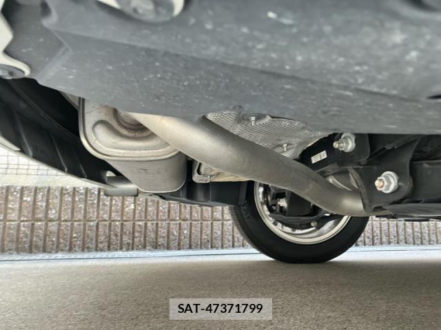 Bmw 1 SERIES 2015-08 8371463-18