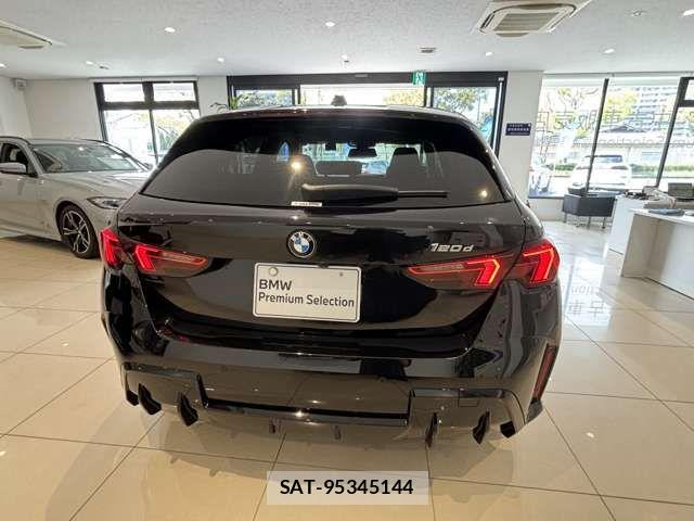 Bmw 1 SERIES 2025-09 8411352-4