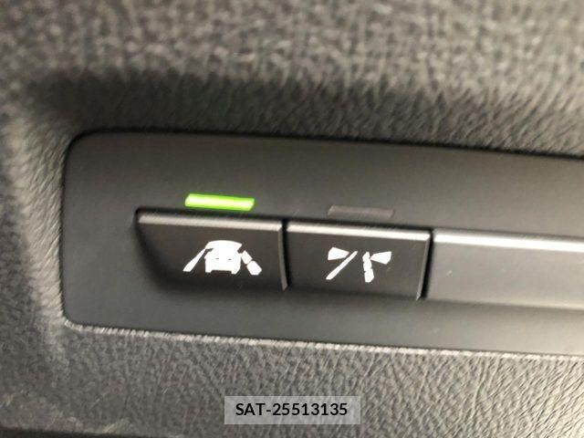 Bmw 1 SERIES 2016-12 8411353-23