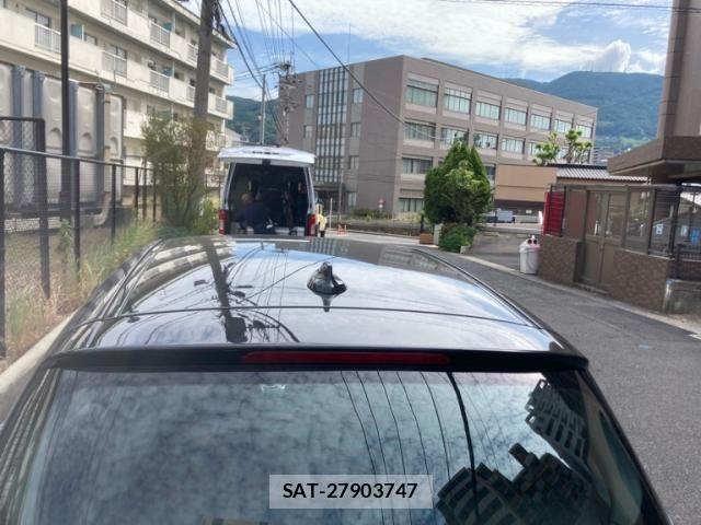 Bmw 1 SERIES 2018-07 8411357-6