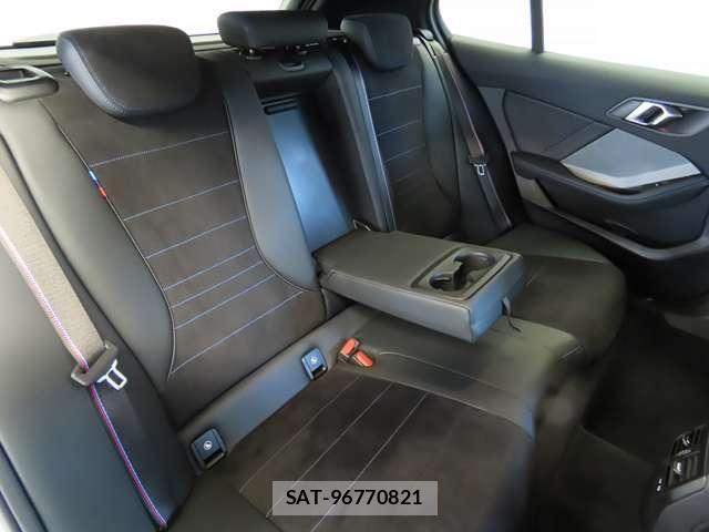 Bmw 1 SERIES 2024-10 8437623-17