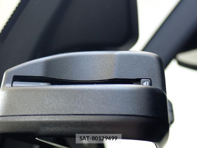 Bmw 1 SERIES 2018-12 8523698-18