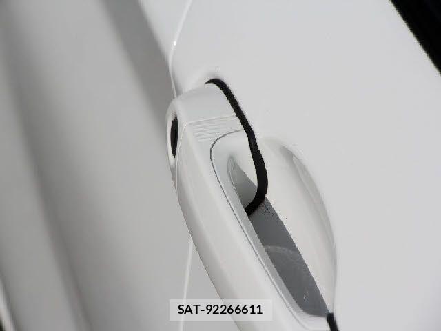 Bmw 1 SERIES 2017-02 8523700-13