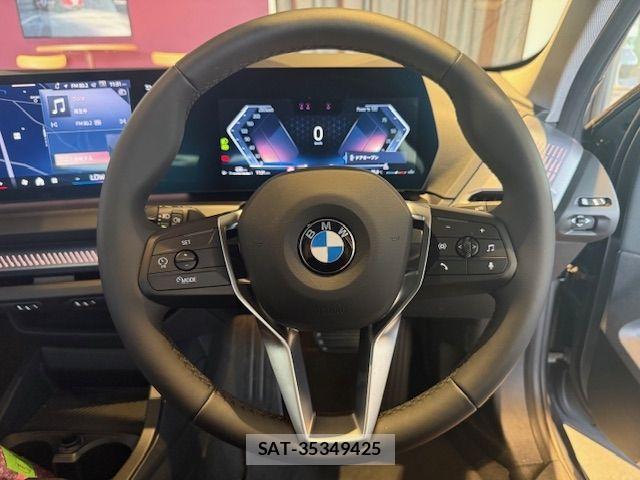 Bmw 1 SERIES 2025-12 8658148-9
