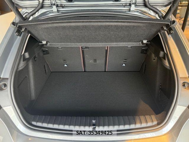 Bmw 1 SERIES 2025-12 8658148-4