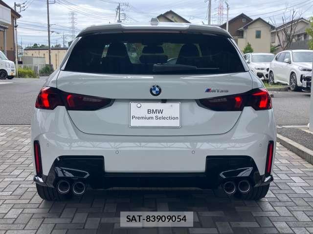 Bmw 1 SERIES 2026-02 8658146-4
