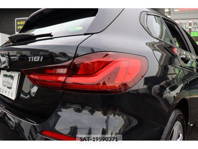 Bmw 1 SERIES 2020-01 8740790-20