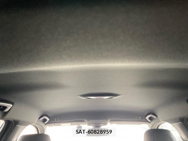 Bmw 1 SERIES 2019-12 8740787-16