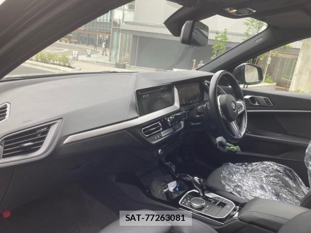 Bmw 1 SERIES 2021-06 8740784-9