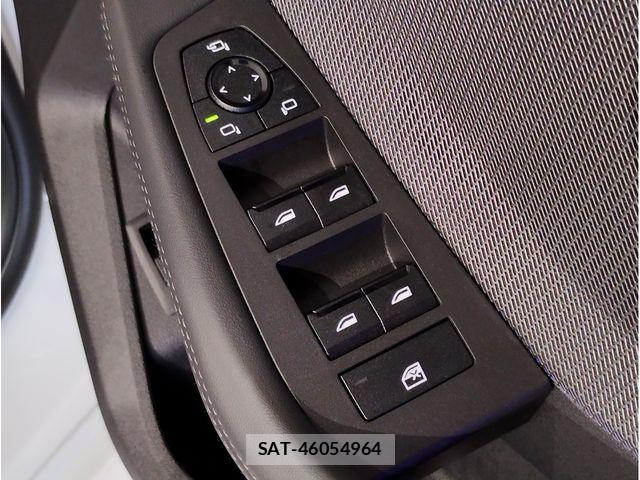 Bmw 1 SERIES 2025-11 8740785-22