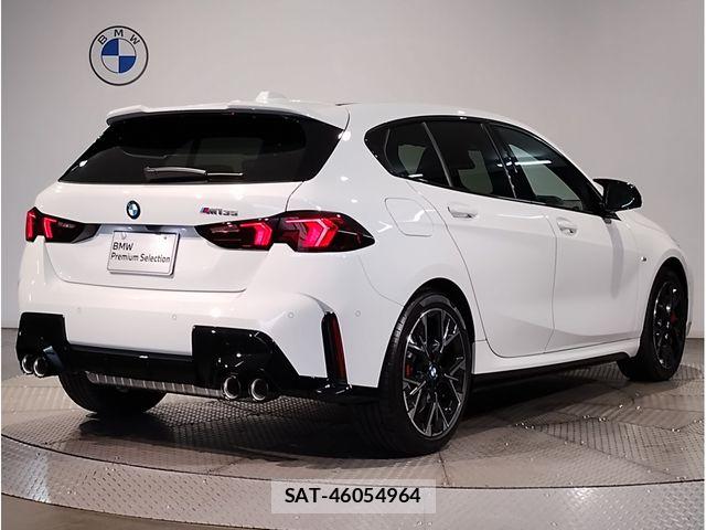 Bmw 1 SERIES 2025-11 8740785-2