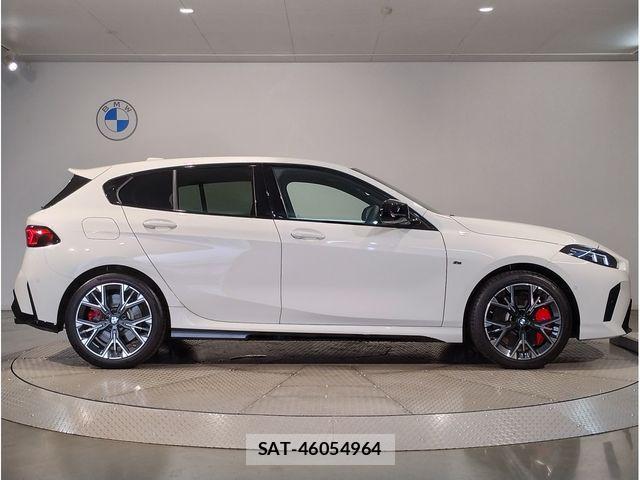 Bmw 1 SERIES 2025-11 8740785-7