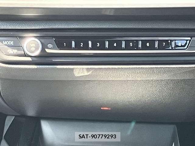 Bmw 1 SERIES 2024-06 8848321-24