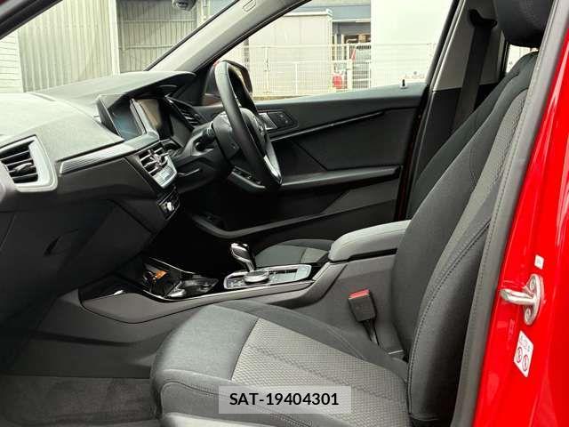 Bmw 1 SERIES 2022-11 8878809-4