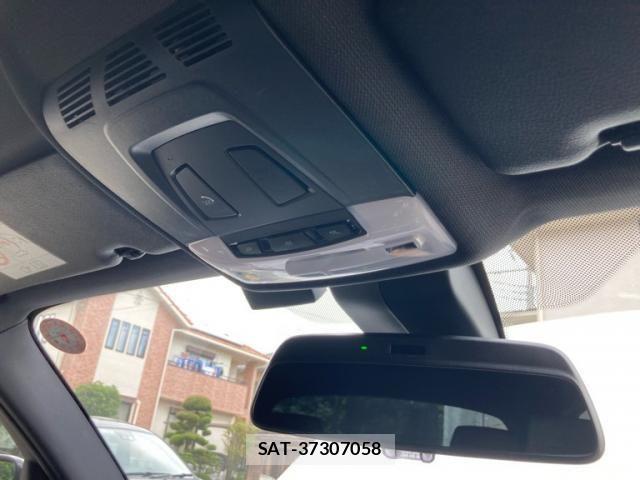 Bmw 1 SERIES 2019-06 8878808-20