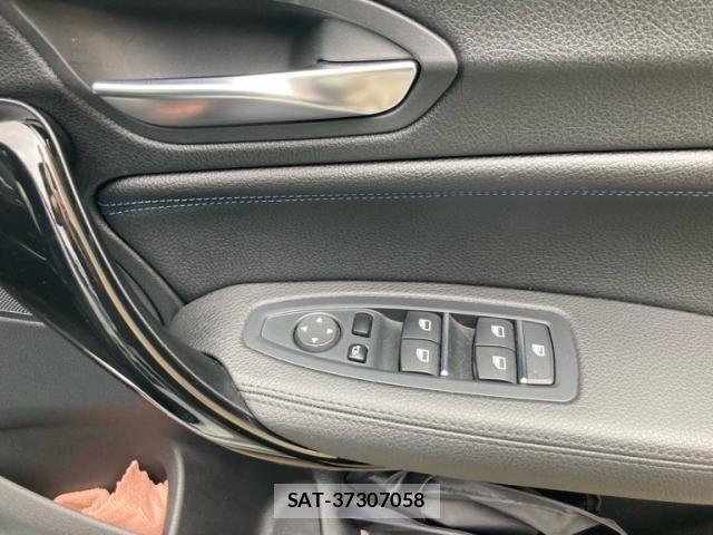 Bmw 1 SERIES 2019-06 8878808-24