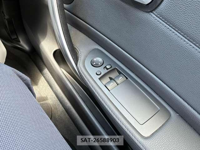 Bmw 1 SERIES 2009-03 7453100-16