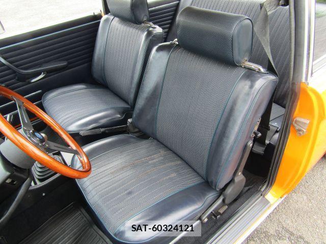 Bmw 2002 1973-10 8827997-9