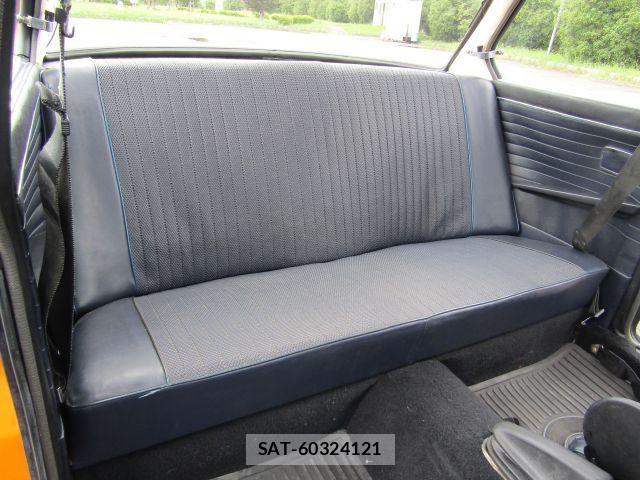 Bmw 2002 1973-10 8827997-11