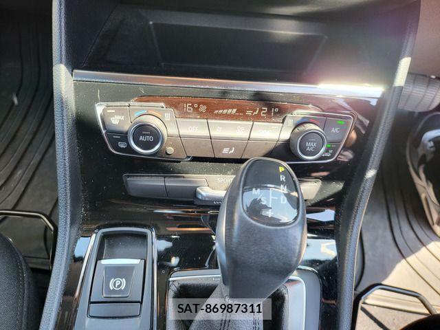 Bmw 2 SERIES 2016-07 1038682-18