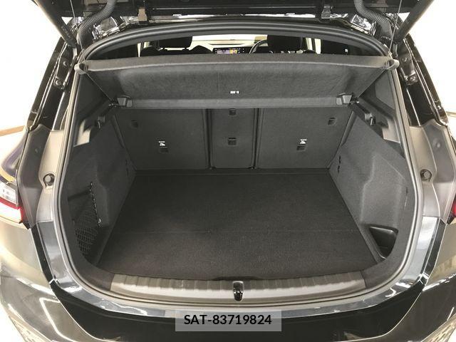 Bmw 2 SERIES 2023-08 1290122-13