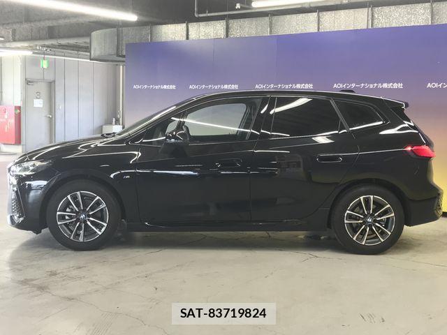 Bmw 2 SERIES 2023-08 1290122-6