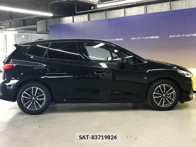 Bmw 2 SERIES 2023-08 1290122-8