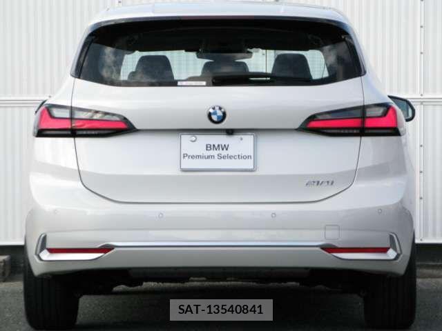 Bmw 2 SERIES 2023-11 1353433-3