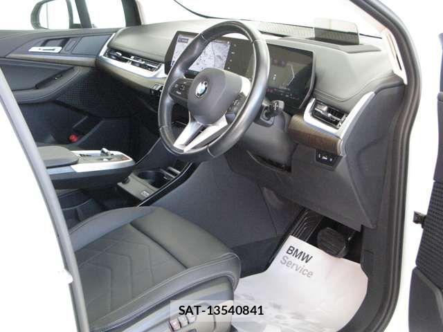 Bmw 2 SERIES 2023-11 1353433-6