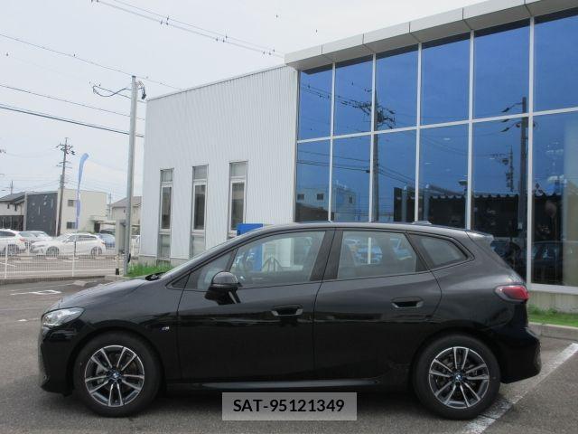 Bmw 2 SERIES 2024-12 1361691-3