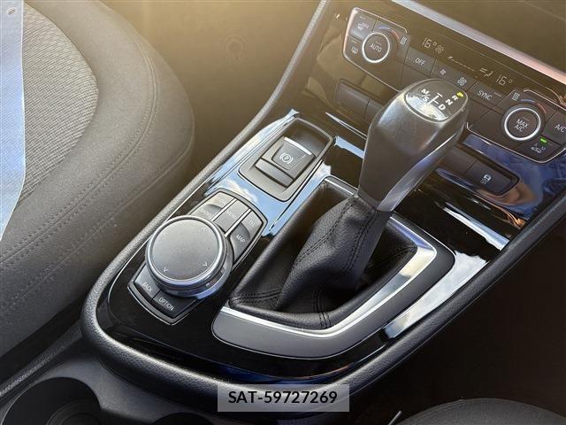 Bmw 2 SERIES 2017-03 1822788-24