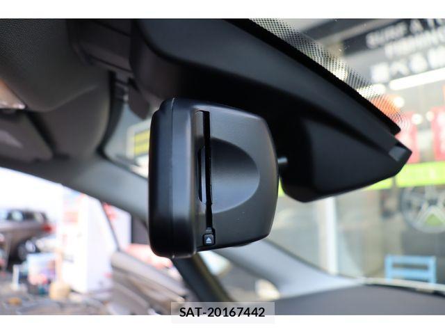 Bmw 2 SERIES 2019-01 2206813-11