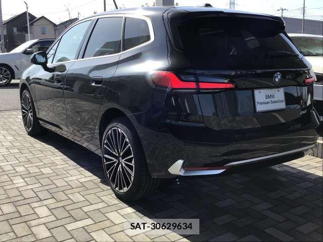 Bmw 2 SERIES 2023-05 4320649-2