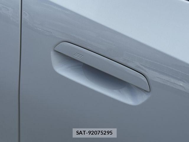 Bmw 2 SERIES 2024-03 6275829-21