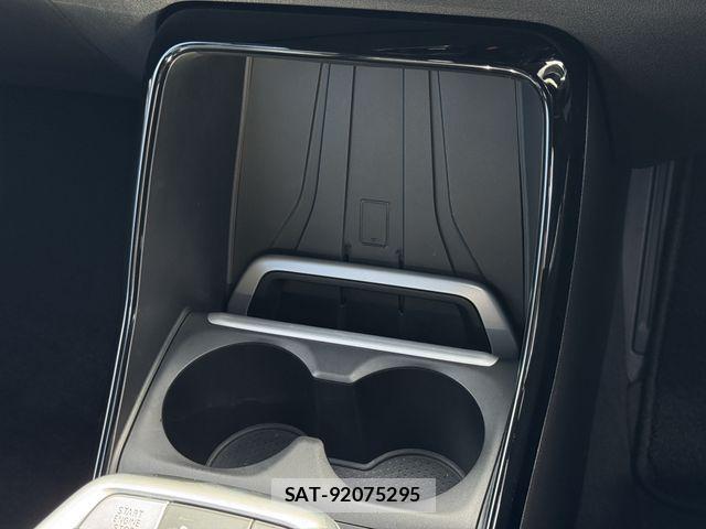 Bmw 2 SERIES 2024-03 6275829-7
