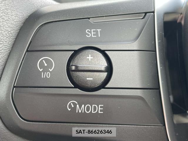 Bmw 2 SERIES 2025-04 6302850-9