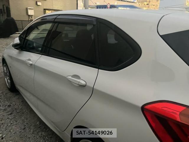 Bmw 2 SERIES 2016-06 6495202-1