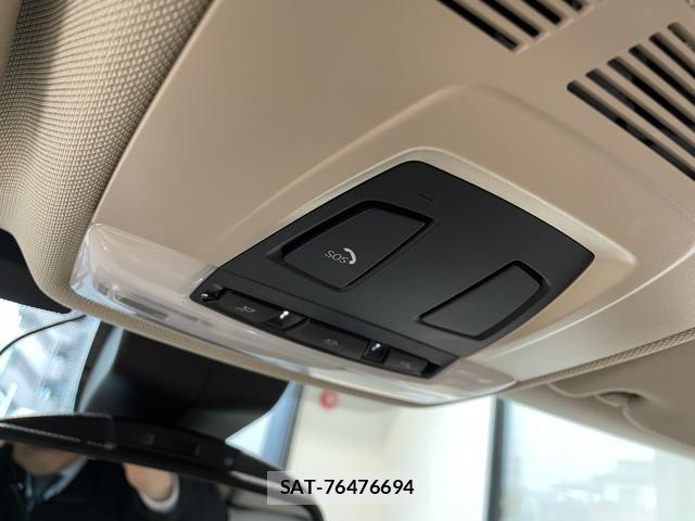 Bmw 2 SERIES 2017-06 6670465-17