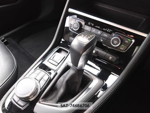 Bmw 2 SERIES 2017-05 6670464-19