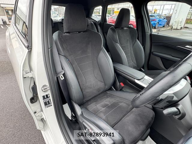 Bmw 2 SERIES 2023-08 7057580-17