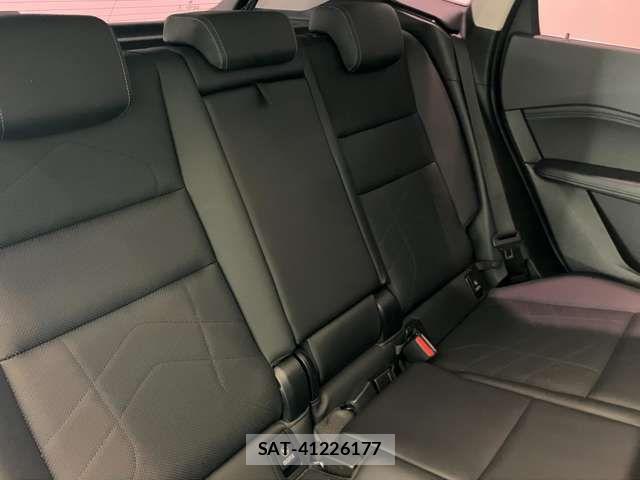 Bmw 2 SERIES 2022-10 7215226-10
