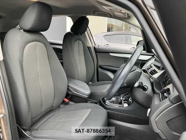 Bmw 2 SERIES 2019-07 7356973-6
