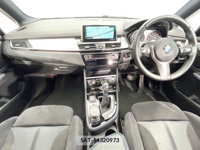 Bmw 2 SERIES 2018-03 7453109-1
