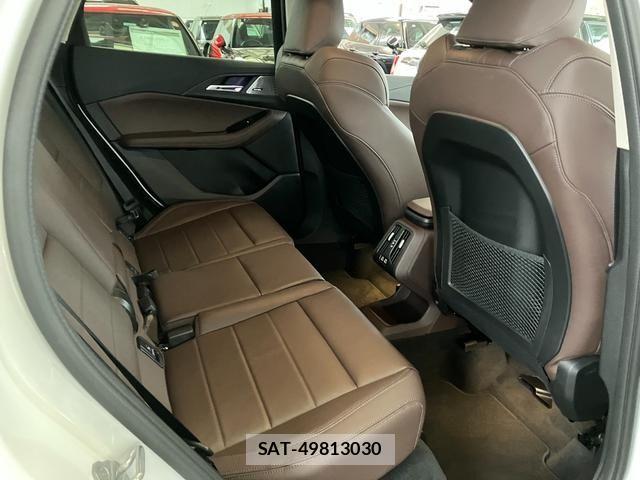 Bmw 2 SERIES 2023-12 7453102-18