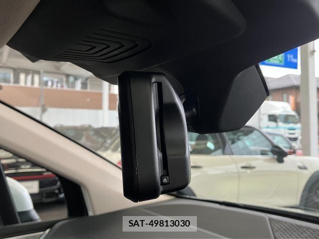 Bmw 2 SERIES 2023-12 7453102-22