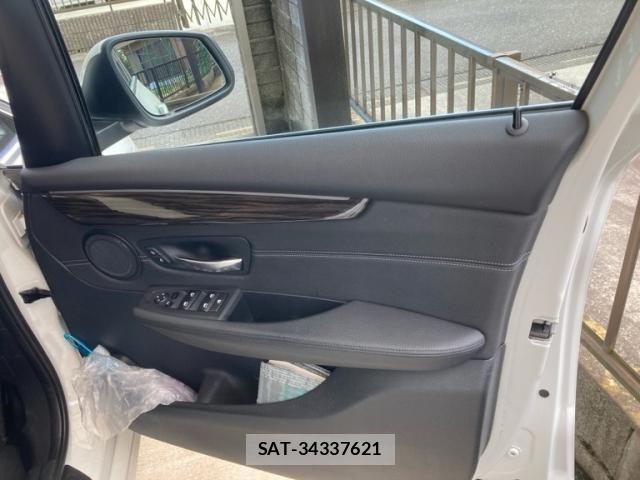Bmw 2 SERIES 2016-08 7615176-11