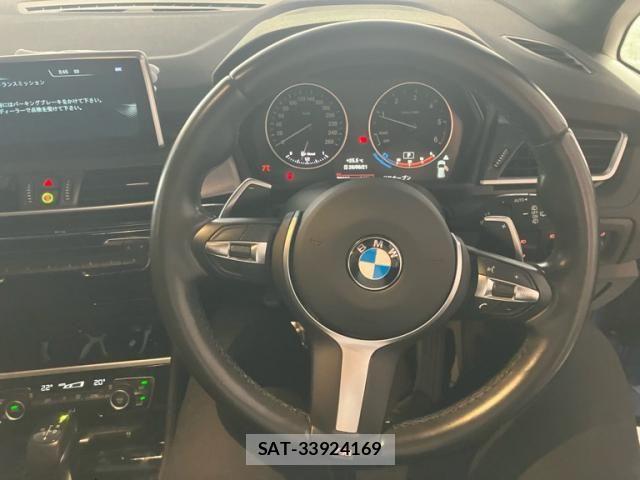 Bmw 2 SERIES 2017-06 7615167-15
