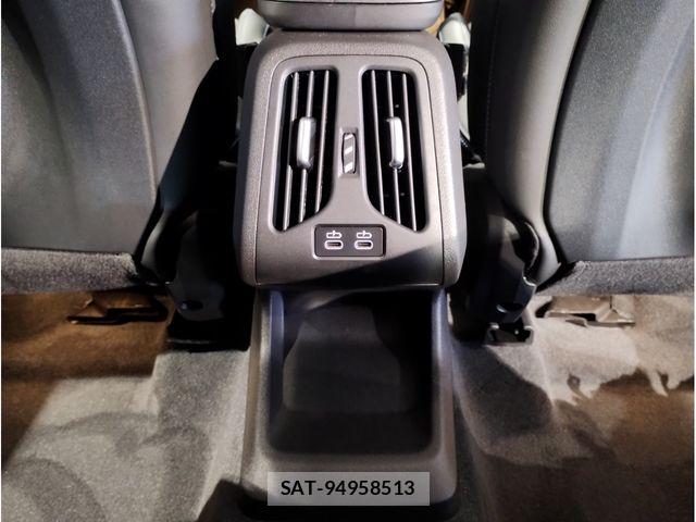 Bmw 2 SERIES 2025-08 7721240-27