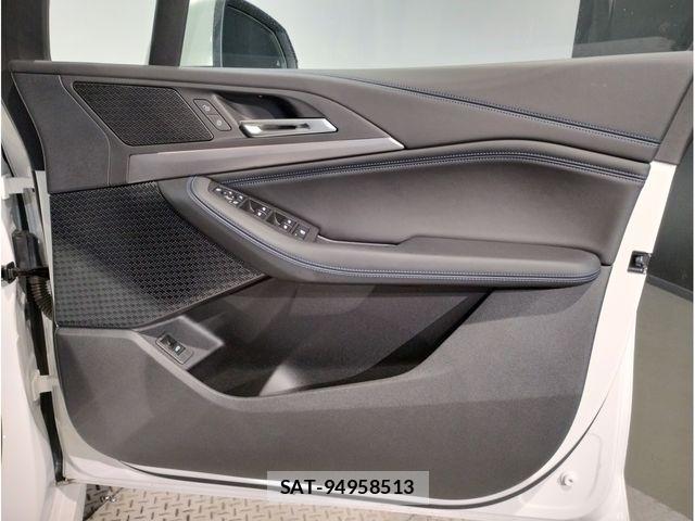 Bmw 2 SERIES 2025-08 7721240-28